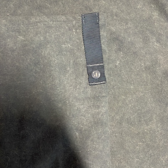 Customizable Snap Scarf - Lululemon - Picture 6 of 6